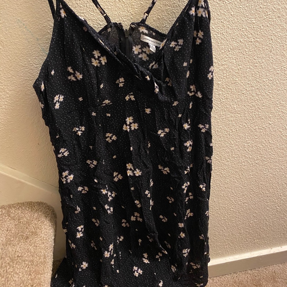 American eagle daisy dress